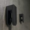 auto-locked-hanger