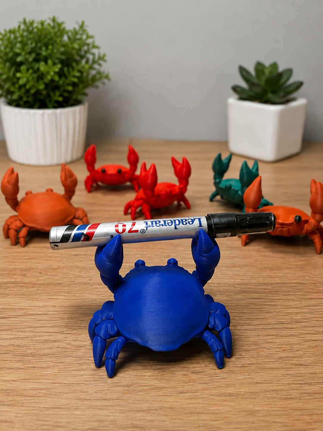 CRAB PEN/PENCIL HOLDER - Image 2
