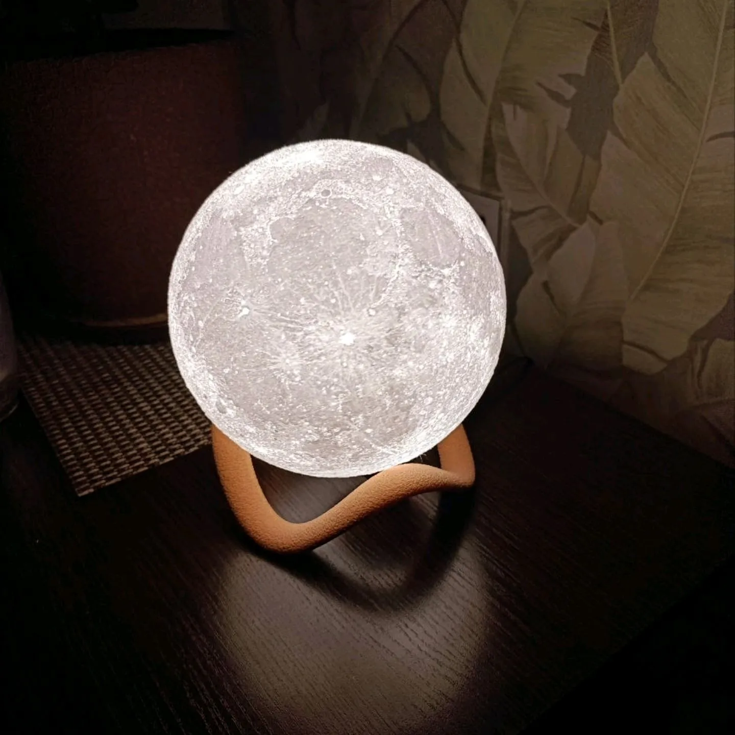 Moon Lamp With Wavy Stand - Image 2